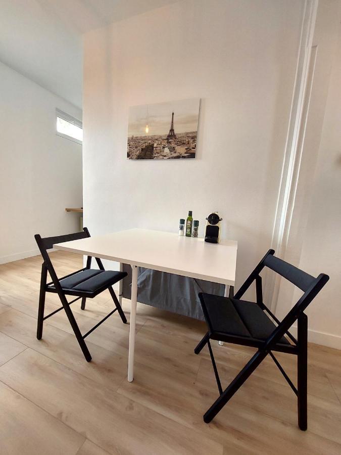 Superbe 2 Pieces Renove Et Calme Apartman Aubervilliers Kültér fotó